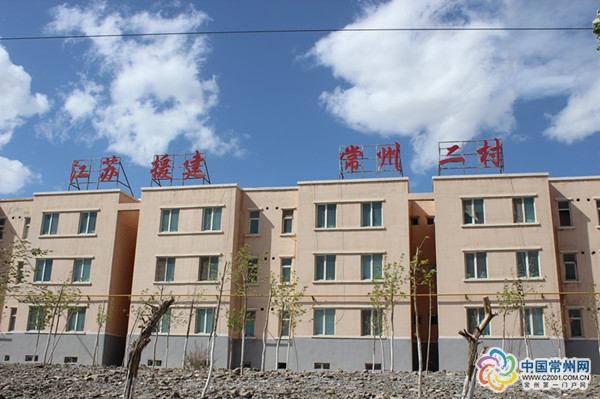 乌恰县现在人口_乌恰县实验中学(2)